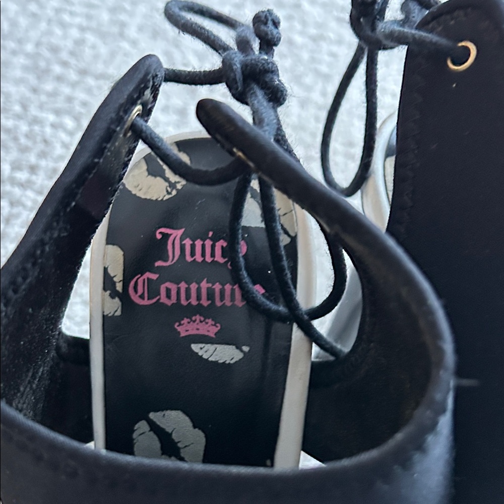 Juicy Couture Black and White Heeled Sandals - Picture 4 of 7